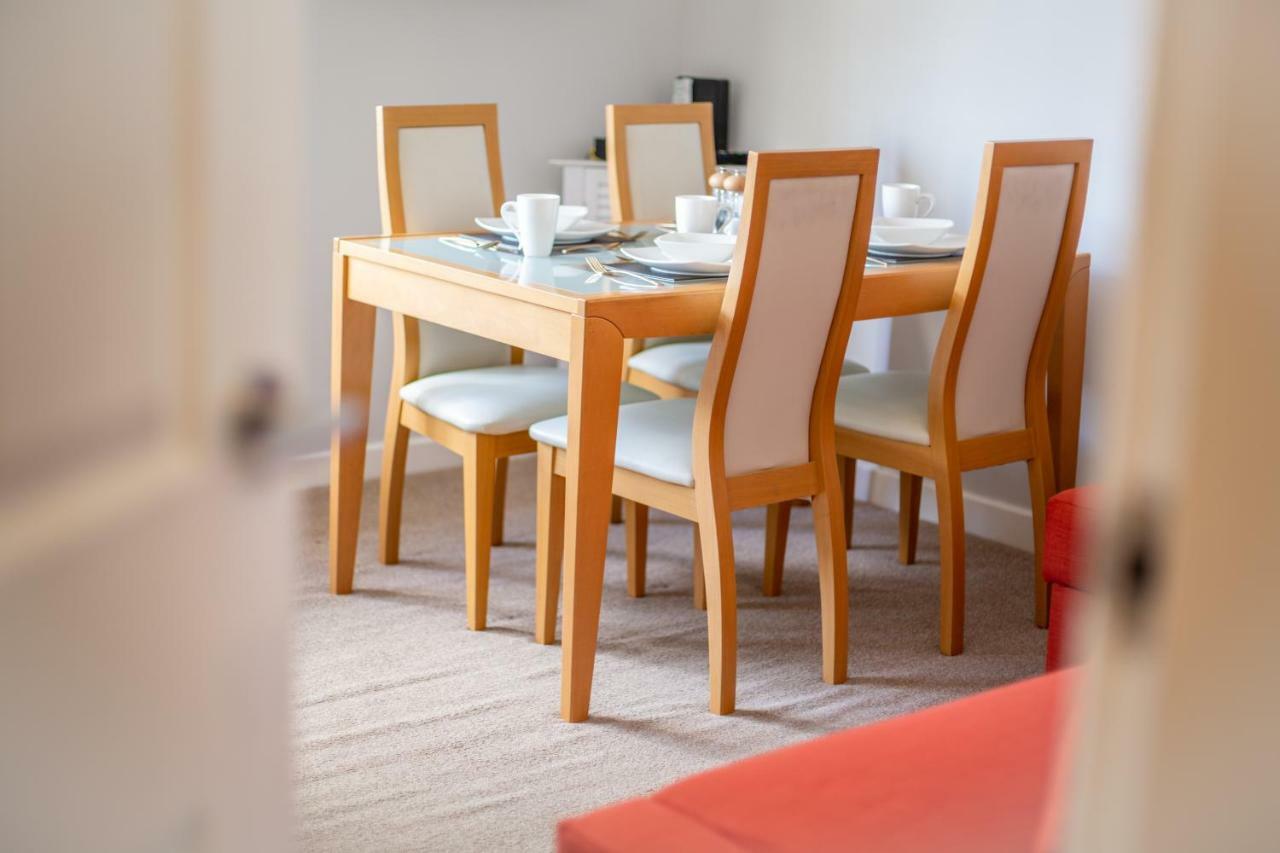 Sea Road Apartments Борнмут Екстер'єр фото